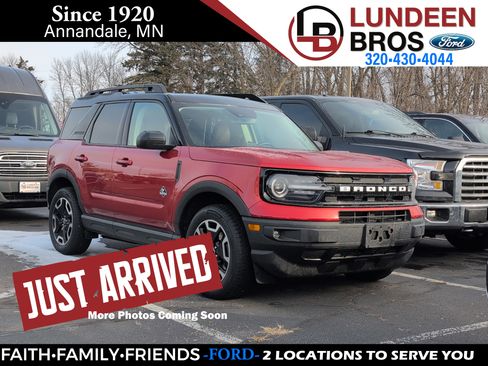 Used 2022 Ford Bronco Sport Outer Banks w/ Tech Package image 1