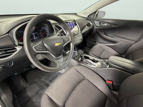 Certified 2022 Chevrolet Malibu LT FWD image 18
