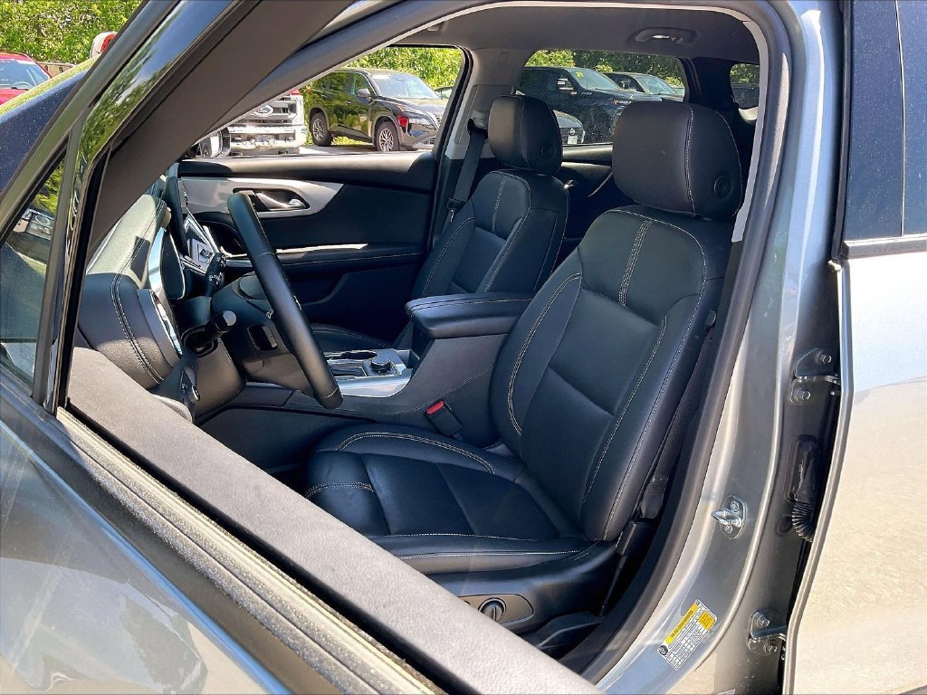 Used 2023 Chevrolet Blazer LT AWD/4WD image 9