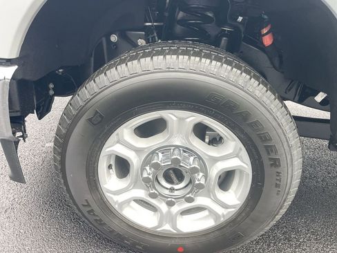 New 2026 Ford F250 XLT w/ XLT Premium Package image 16