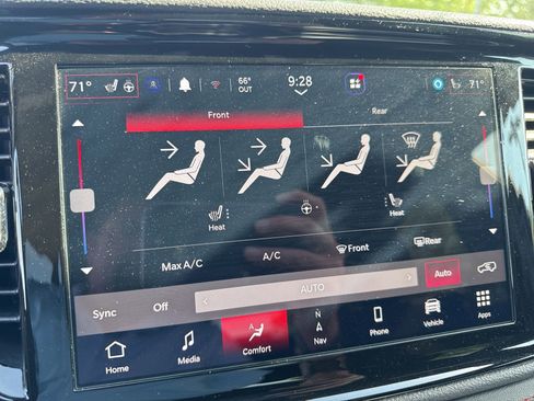 Used 2026 Dodge Durango GT AWD/4WD image 13