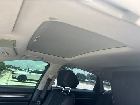 Used 2020 Honda Accord Touring image 5