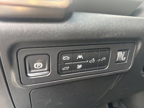 Certified 2024 GMC Hummer EV 3X w/ Omega Edition image 15