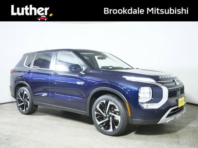 New 2025 Mitsubishi Outlander SE