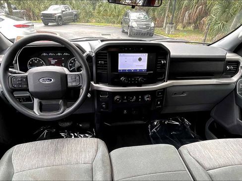 Used 2023 Ford F150 XLT image 14