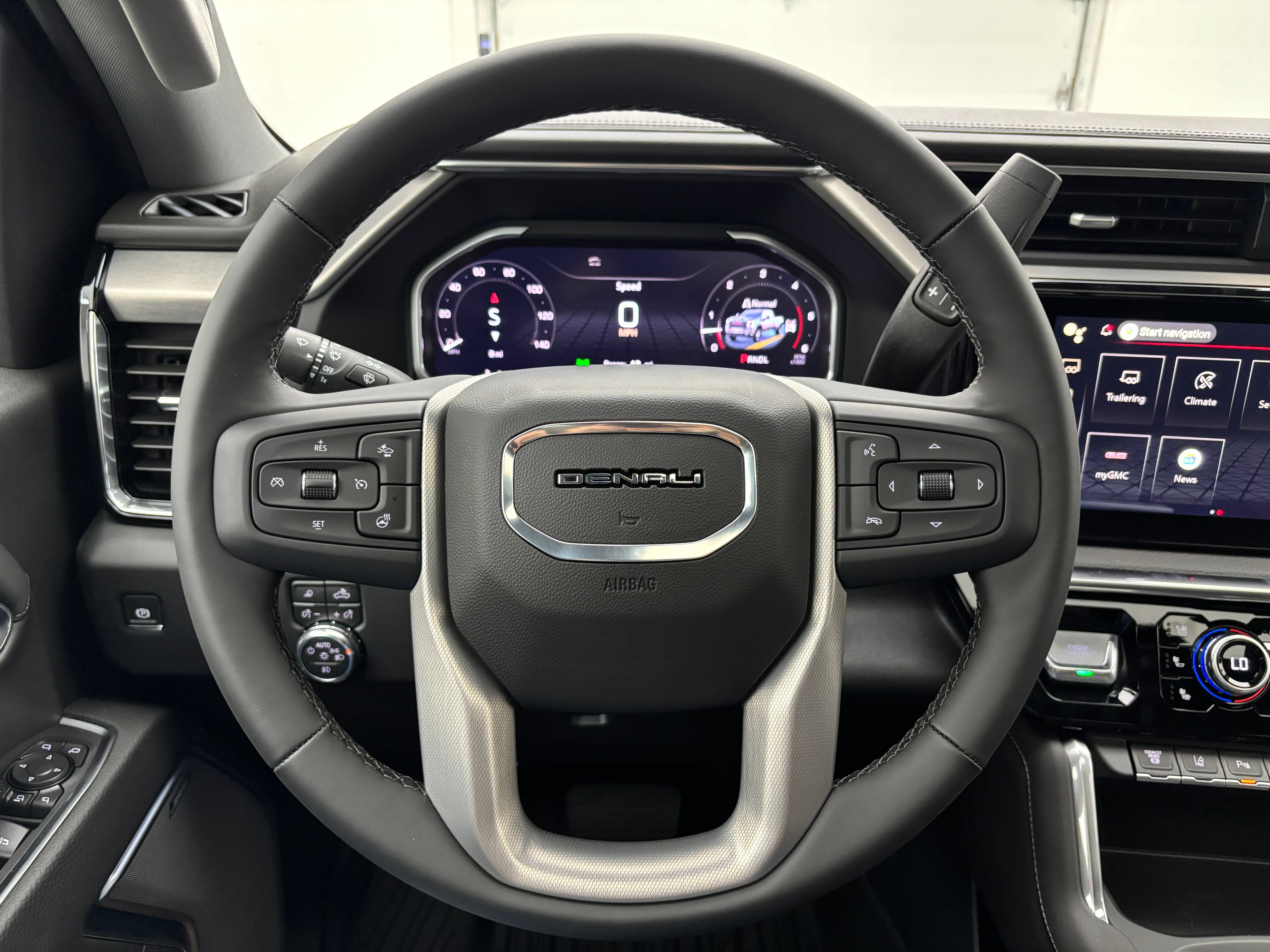 New 2026 GMC Sierra 3500 Denali w/ Denali Reserve Package AWD/4WD image 23