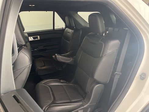 Used 2023 Ford Explorer ST w/ Equipment Group 401A AWD/4WD image 19