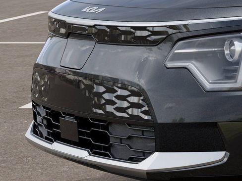 New 2026 Kia Niro Wind FWD image 12