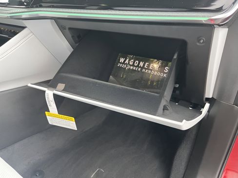 Used 2025 Jeep Wagoneer S Limited image 34