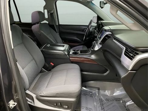 Used 2018 GMC Yukon SLE w/ SLE Value Package RWD image 14