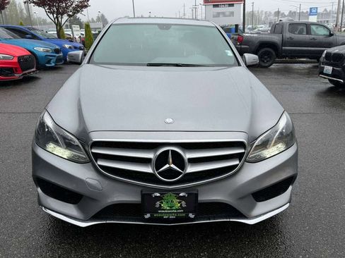 Used 2014 Mercedes-Benz E 350 4MATIC Sedan image 13