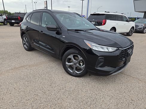 Certified 2024 Ford Escape ST-Line w/ Tech Pack #1 image 11