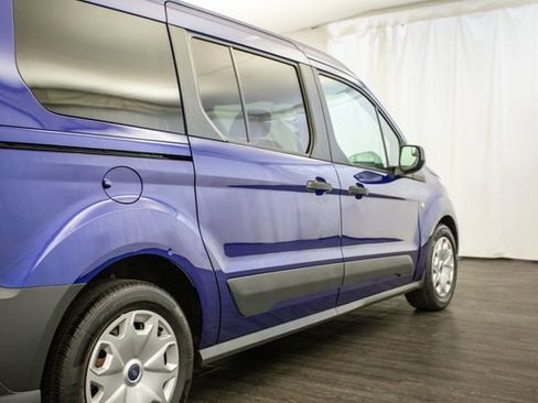 Used 2017 Ford Transit Connect XL image 33