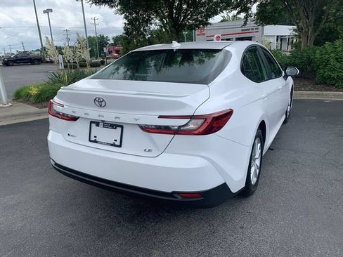 Certified 2025 Toyota Camry LE FWD image 8