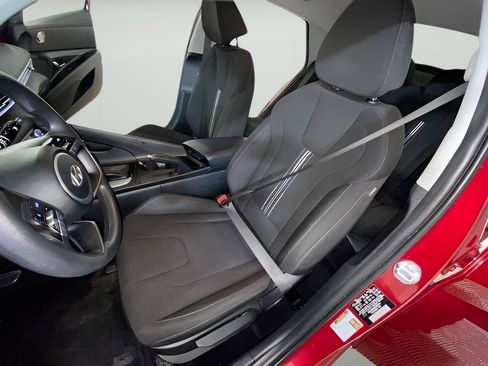 Used 2024 Hyundai Elantra SEL FWD image 17
