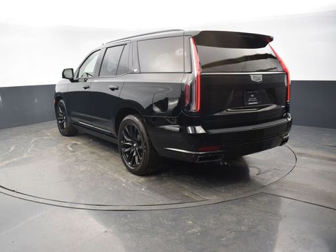 Certified 2024 Cadillac Escalade Sport Platinum w/ LPO, ONYX Package image 5