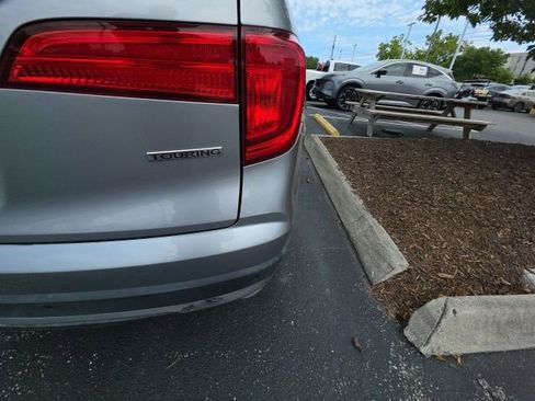 Used 2016 Honda Pilot Touring image 6