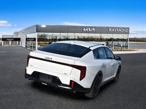 Certified 2025 Kia K4 GT-Line Turbo FWD image 3