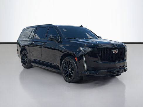 Used 2021 Cadillac Escalade ESV Sport w/ Driver Assist Tech Package AWD/4WD image 7