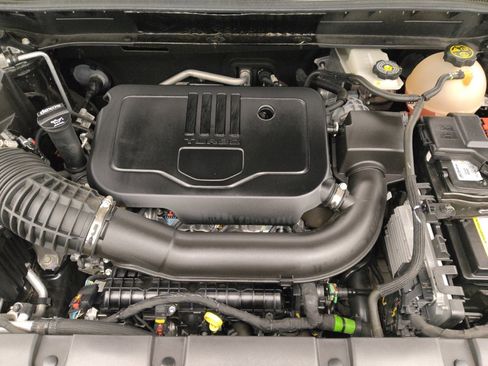 Used 2022 Chevrolet Blazer LT image 30