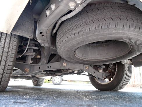 Used 2014 Lincoln Navigator L 2WD image 10