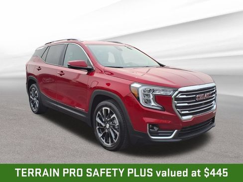 Certified 2023 GMC Terrain SLT w/ Tech Package FWD image 8