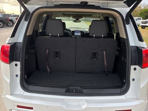 Used 2018 GMC Acadia Denali w/ Technology Package image 10