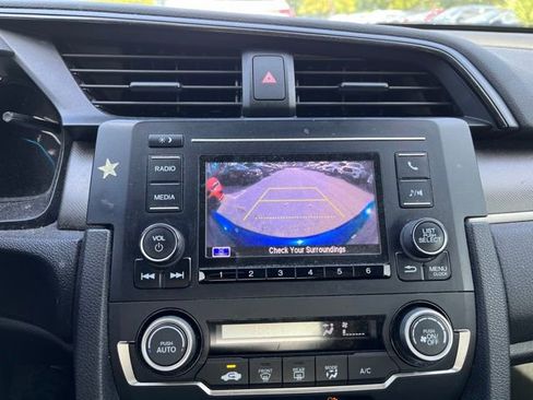 Used 2020 Honda Civic LX image 7
