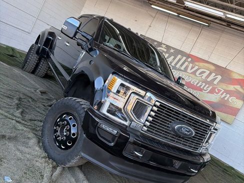 Used 2020 Ford F350 Platinum image 8