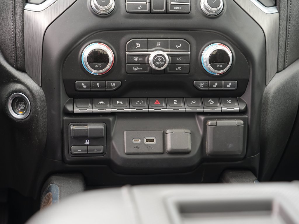 Used 2021 GMC Sierra 1500 Denali w/ Denali Premium Package AWD/4WD image 28