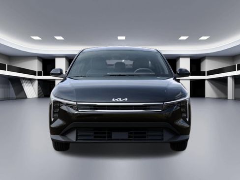 New 2026 Kia K4 FWD image 2