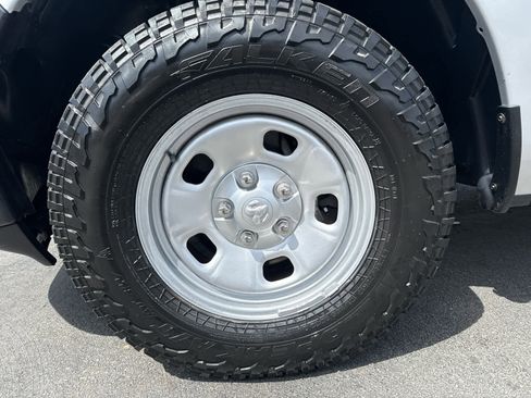 Used 2017 RAM 1500 Tradesman w/ Popular Equipment Group RWD image 9