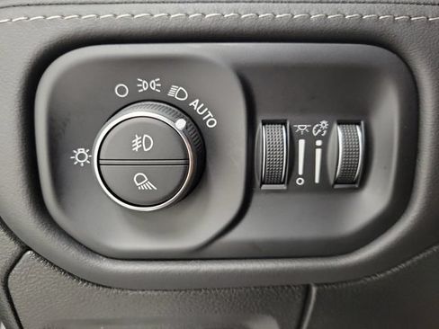 Used 2022 RAM 1500 Limited w/ Bed Utility Group AWD/4WD image 23