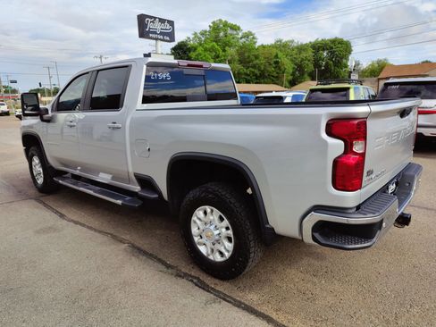 Used 2023 Chevrolet Silverado 2500 LT w/ All Star Edition AWD/4WD image 5