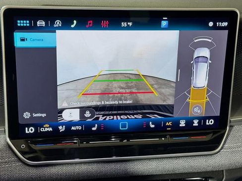 New 2026 Volkswagen Tiguan S FWD image 8