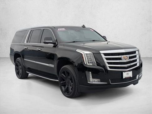 Used 2018 Cadillac Escalade ESV Premium Luxury AWD/4WD image 3
