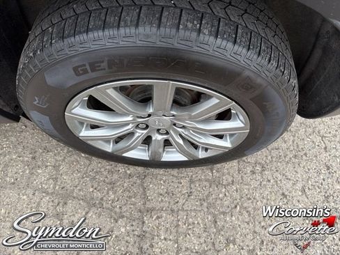 Used 2020 Cadillac XT4 Premium Luxury AWD/4WD image 25