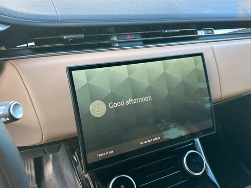 Used 2023 Land Rover Range Rover Sport SE image 13