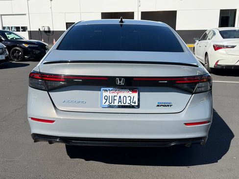 Used 2025 Honda Accord Sport image 10