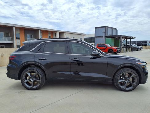Certified 2026 Genesis GV70 3.5T Sport Prestige AWD/4WD image 7
