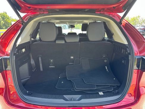 Used 2024 MAZDA CX-90 3.3 Turbo w/ Preferred Package AWD/4WD image 40