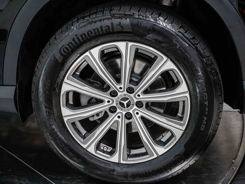 Used 2025 Mercedes-Benz GLC 300 GLC 300 image 10