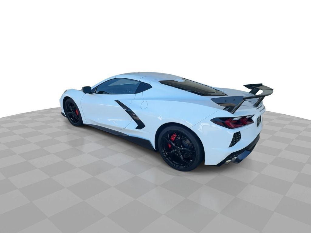 Used 2023 Chevrolet Corvette Stingray Preferred Cpe w/ Z51 Performance Package RWD image 6