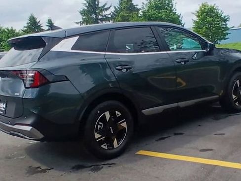 New 2026 Kia Sportage LX AWD/4WD image 3
