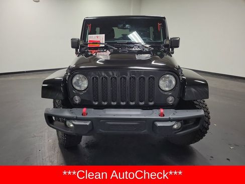 Used 2016 Jeep Wrangler Unlimited Rubicon image 2