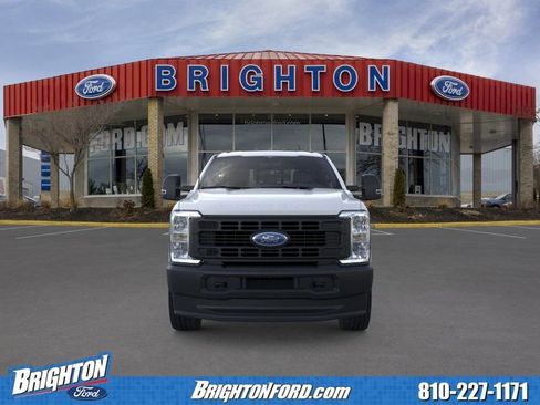 Used 2026 Ford F350 XL w/ FX4 Off-Road Package AWD/4WD image 6