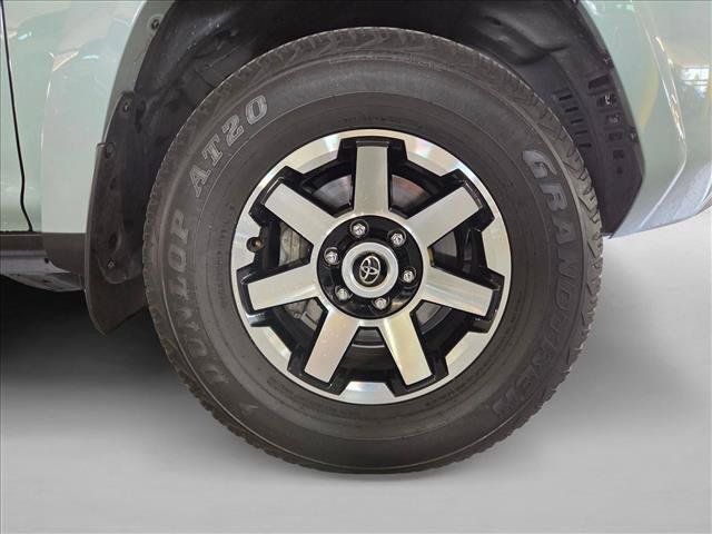 Used 2023 Toyota 4Runner TRD Off-Road Premium w/ Off Road Premium Plus Package AWD/4WD image 20