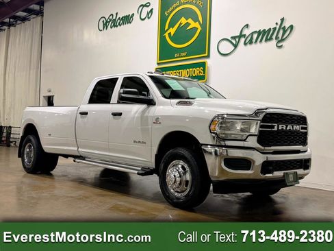 Used 2019 RAM 3500 Tradesman w/ Max Tow Package AWD/4WD image 1
