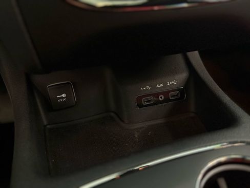 Used 2019 Dodge Durango R/T w/ Blacktop Package AWD/4WD image 31