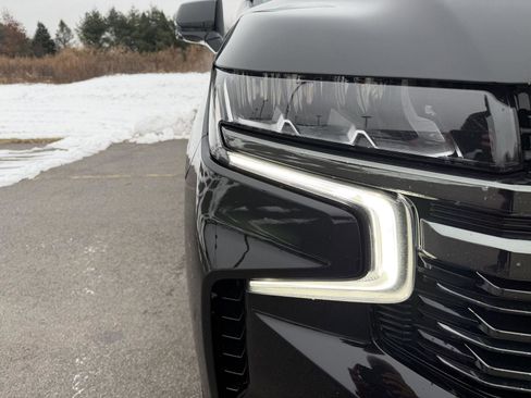 Used 2022 Chevrolet Tahoe RST w/ Sport Performance Package image 12